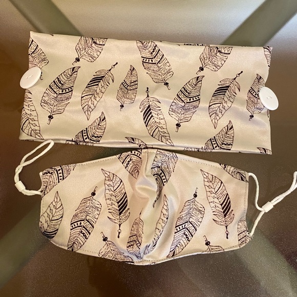 Gray Leaf Head-Wrap Face Mask - Picture 2 of 4